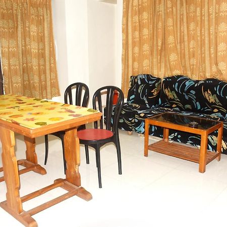 Hotel Trinath Nayagarh Luaran gambar