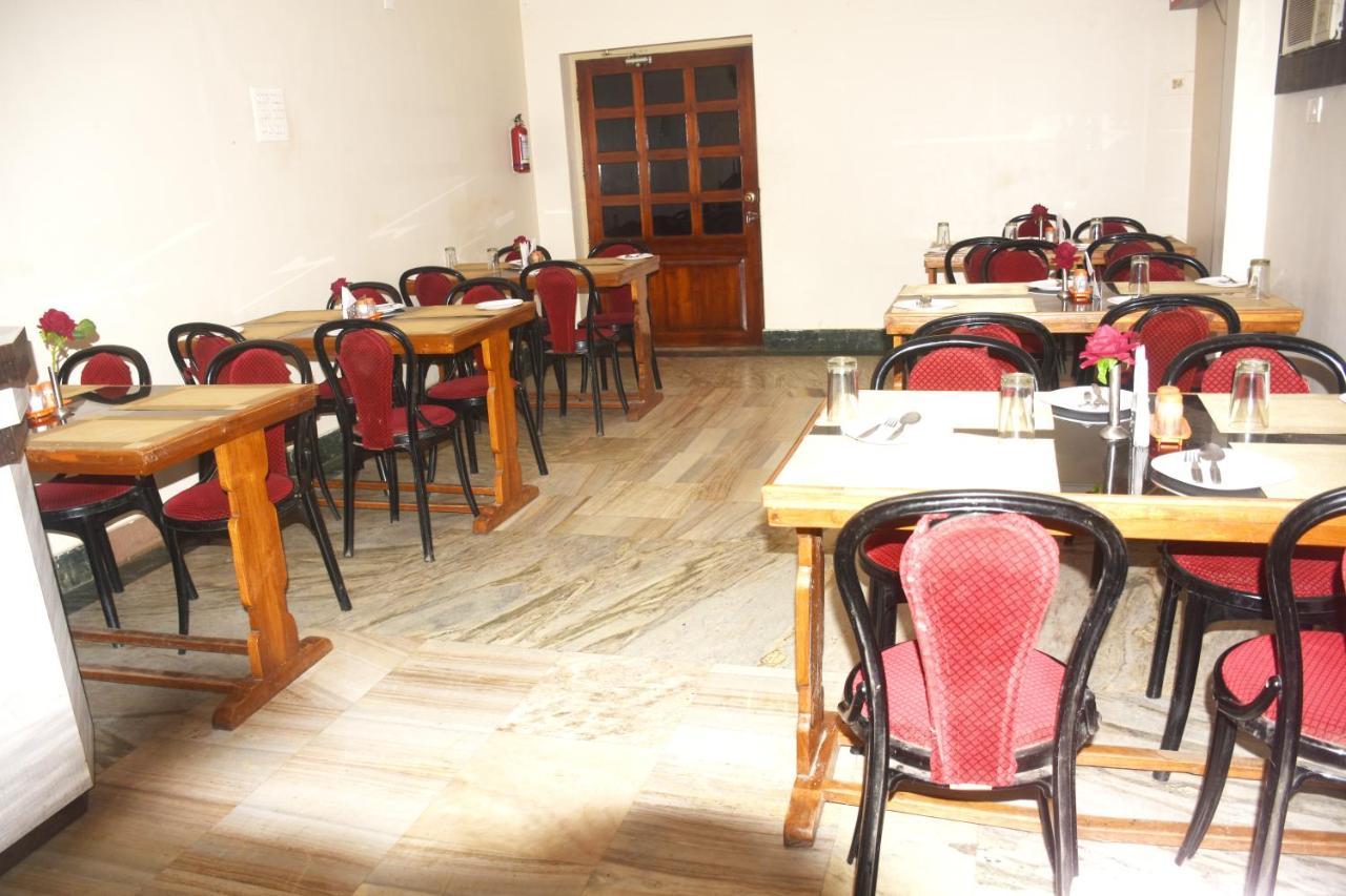 Hotel Trinath Nayagarh Luaran gambar